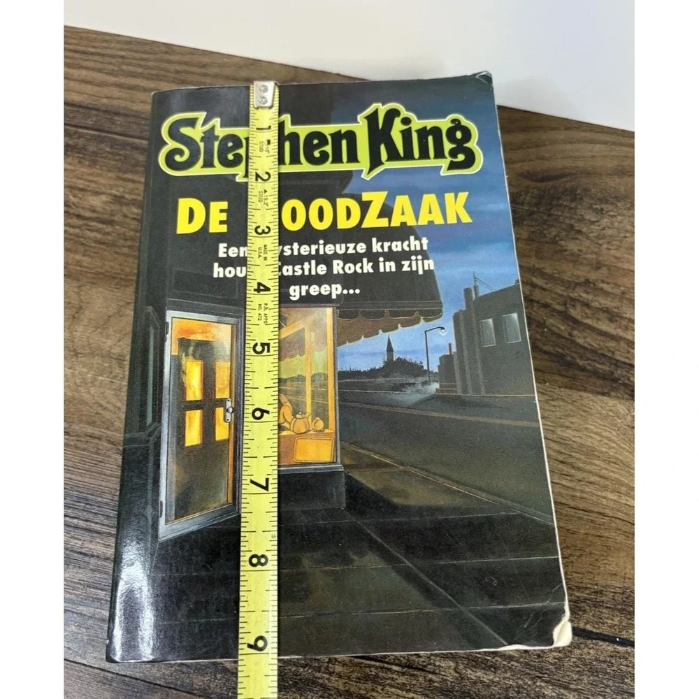 Needful Things by Stephen King Dutch Version 1992 Paperback Book De Noodzaak
